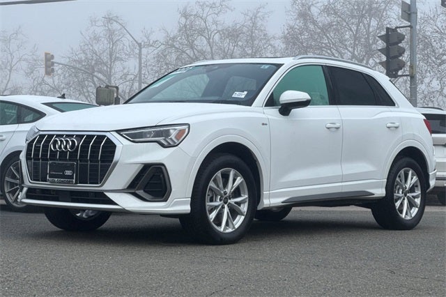 2025 Audi Q3 Premium S Line quattro