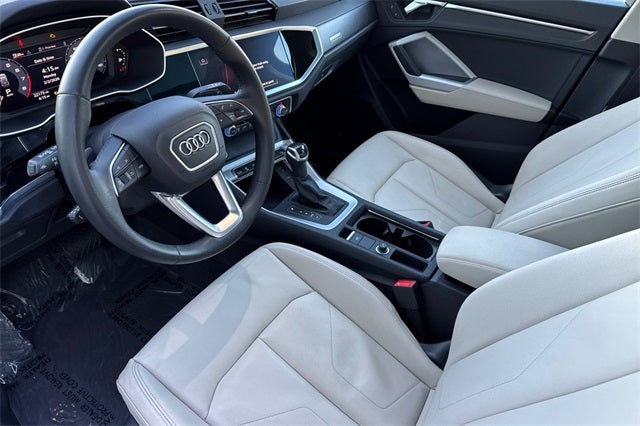 2023 Audi Q3 Premium S Line quattro