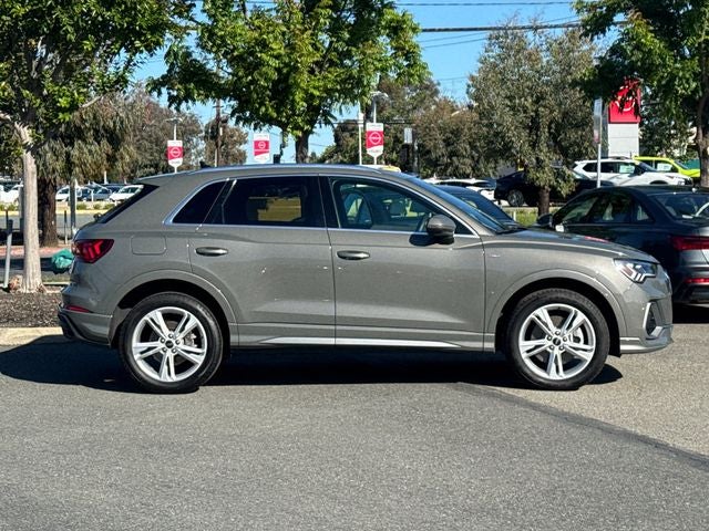 2023 Audi Q3 Premium S Line quattro