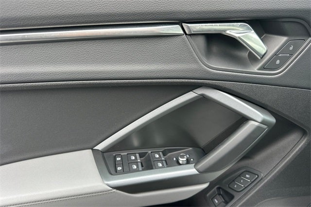 2025 Audi Q3 Premium S Line quattro