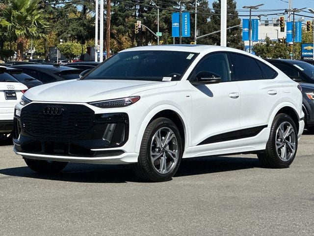 2027 Audi Q6 Sportback e-tron Premium Plus quattro
