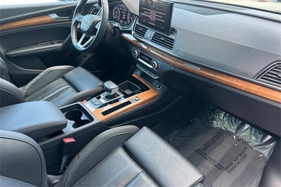 2023 Audi Q5 45 S line Premium quattro