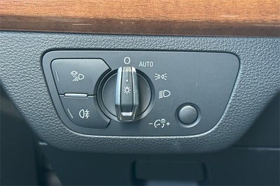 2023 Audi Q5 45 S line Premium quattro