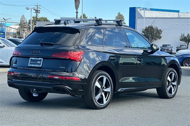 2023 Audi Q5 45 S line Premium quattro