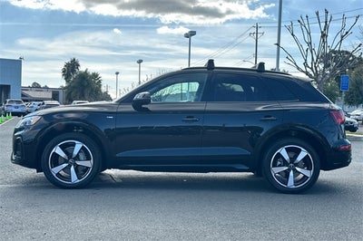 2023 Audi Q5 45 S line Premium quattro