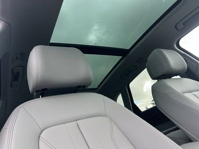 2023 Audi Q5 45 S line Premium quattro