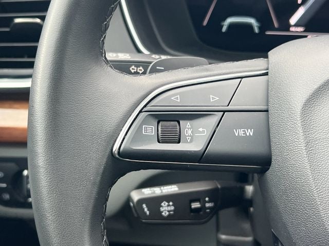 2023 Audi Q5 45 S line Premium quattro