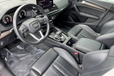 2023 Audi Q5 45 S line Premium quattro