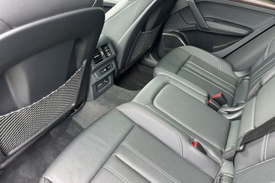 2023 Audi Q5 45 S line Premium quattro