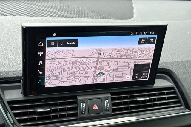 2023 Audi Q5 45 S line Premium quattro