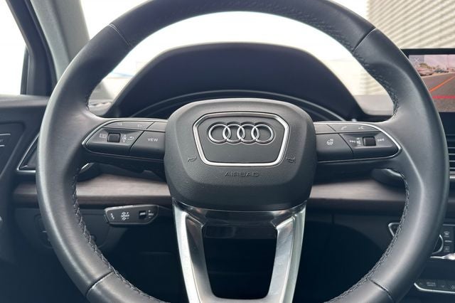 2023 Audi Q5 45 S line Premium quattro