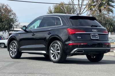 2023 Audi Q5 45 S line Premium quattro