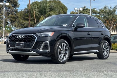 2023 Audi Q5 45 S line Premium quattro