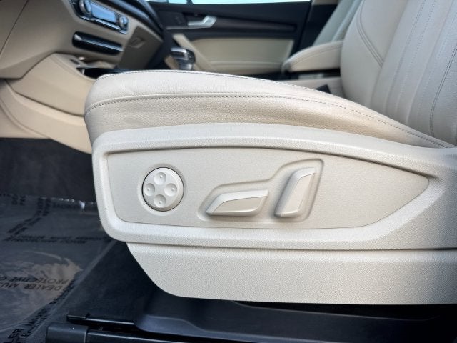 2023 Audi Q5 45 S line Premium Plus quattro