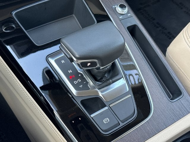 2023 Audi Q5 45 S line Premium Plus quattro