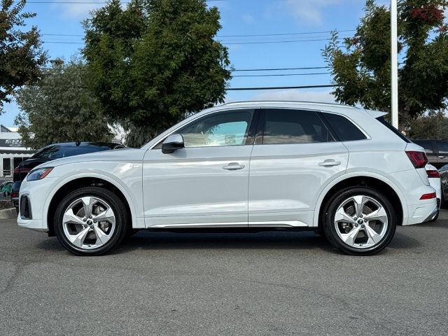 2023 Audi Q5 45 S line Premium Plus quattro