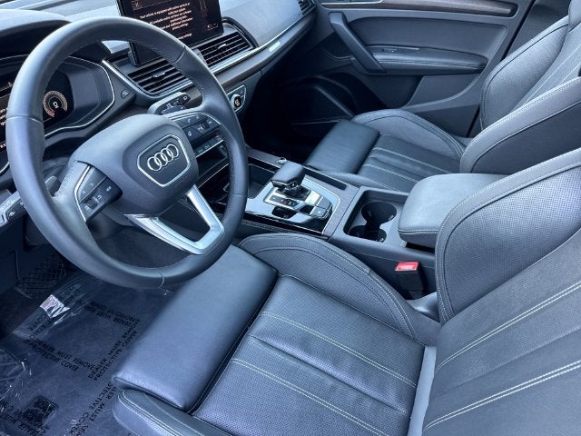 2023 Audi Q5 45 S line Premium Plus quattro