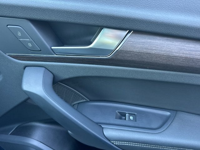 2023 Audi Q5 45 S line Premium Plus quattro