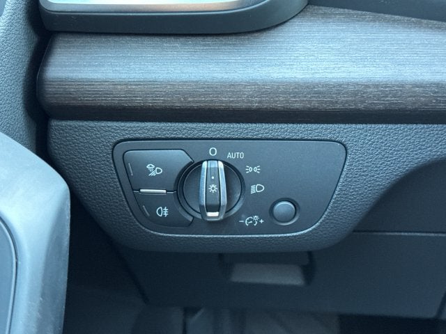 2023 Audi Q5 45 S line Premium Plus quattro