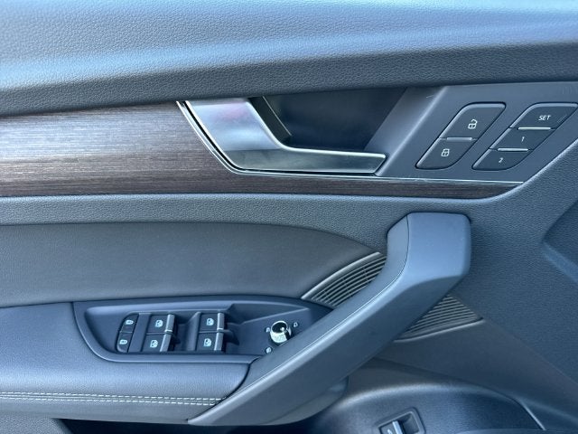 2025 Audi Q5 45 S line Premium Plus quattro