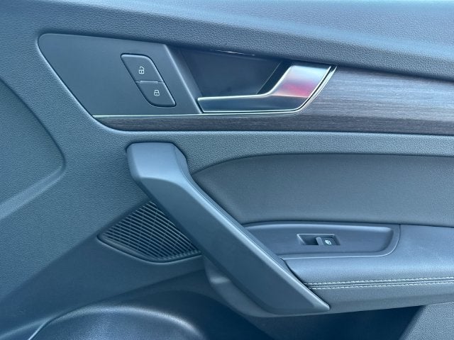2025 Audi Q5 45 S line Premium Plus quattro