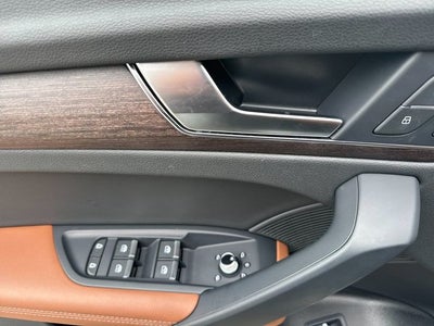 2023 Audi Q5 45 S line Premium quattro