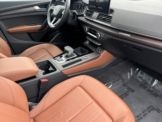 2023 Audi Q5 45 S line Premium quattro