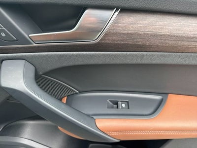 2023 Audi Q5 45 S line Premium quattro