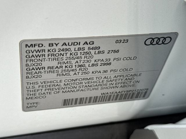 2023 Audi Q5 45 S line Premium quattro