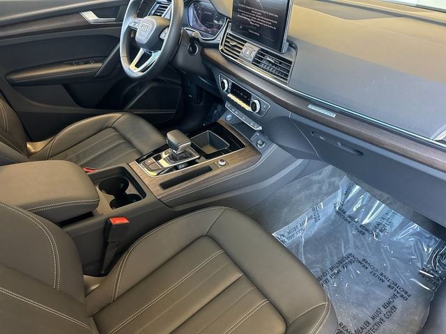 2023 Audi Q5 45 S line Premium quattro