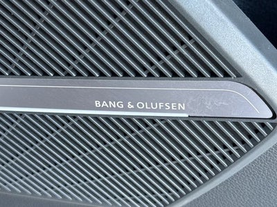 2023 Audi Q5 45 S line Premium quattro