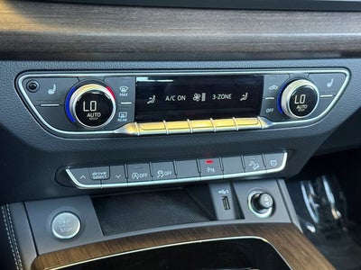 2023 Audi Q5 45 S line Premium quattro