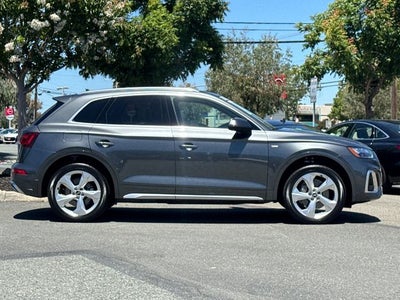 2023 Audi Q5 45 S line Premium quattro