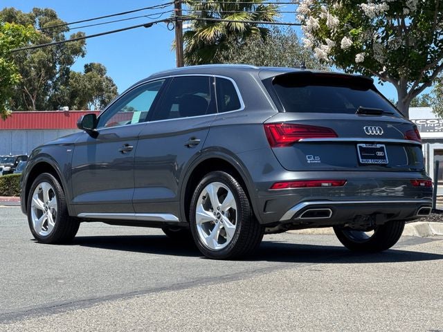2023 Audi Q5 45 S line Premium quattro