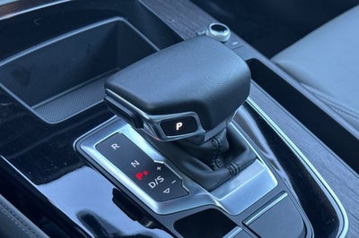 2023 Audi Q5 45 S line Premium quattro