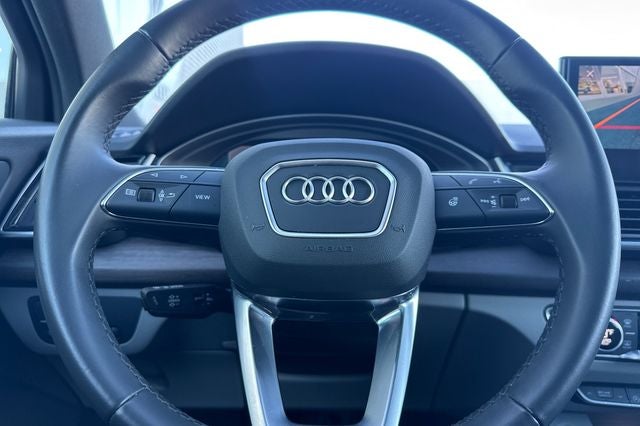 2023 Audi Q5 45 S line Premium quattro