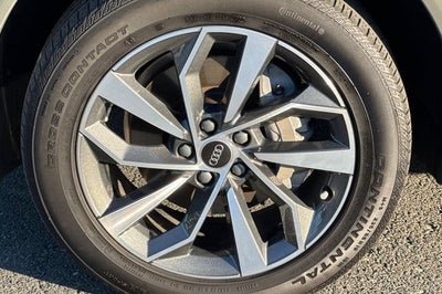 2023 Audi Q5 45 S line Premium quattro