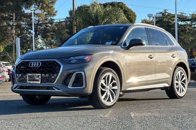 2023 Audi Q5 45 S line Premium quattro