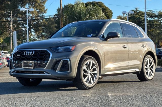2023 Audi Q5 45 S line Premium quattro