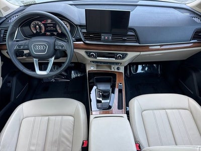 2023 Audi Q5 45 S line Premium quattro