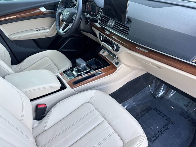 2023 Audi Q5 45 S line Premium quattro