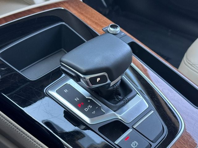 2023 Audi Q5 45 S line Premium quattro