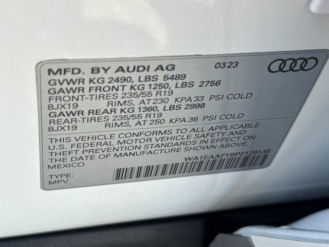 2023 Audi Q5 45 S line Premium quattro