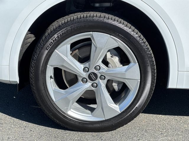 2023 Audi Q5 45 S line Premium quattro