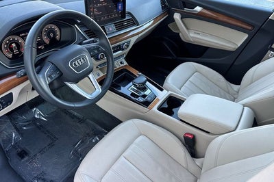 2023 Audi Q5 45 S line Premium Plus quattro