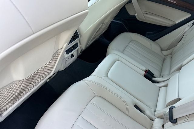 2023 Audi Q5 45 S line Premium Plus quattro