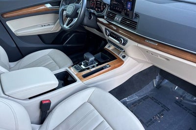 2023 Audi Q5 45 S line Premium Plus quattro