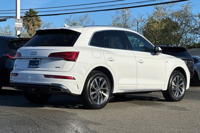 2023 Audi Q5 45 S line Premium Plus quattro