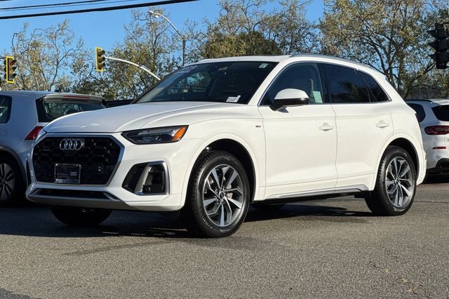 2023 Audi Q5 45 S line Premium Plus quattro