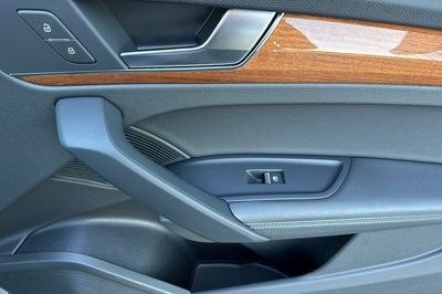 2023 Audi Q5 45 S line Premium Plus quattro
